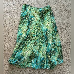 New condition Ruby Rd skirt woman’s size14 full bloom